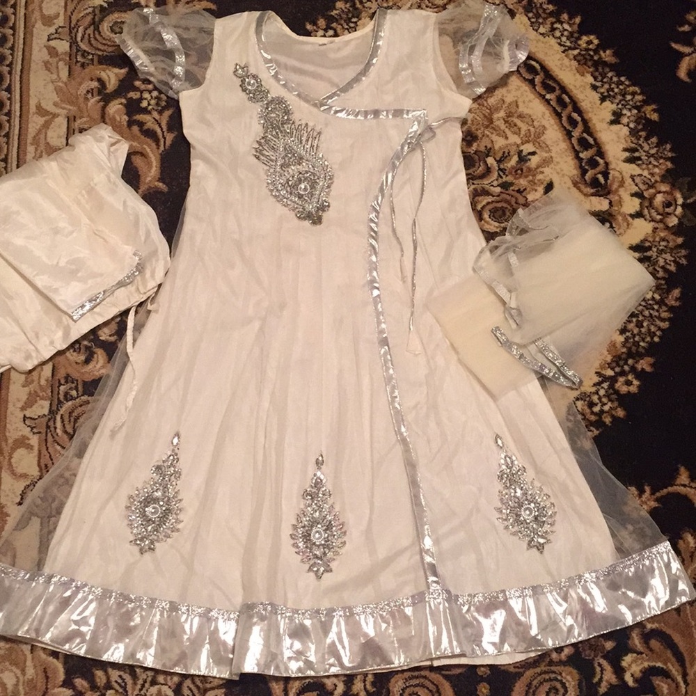 Salwar kameez 40